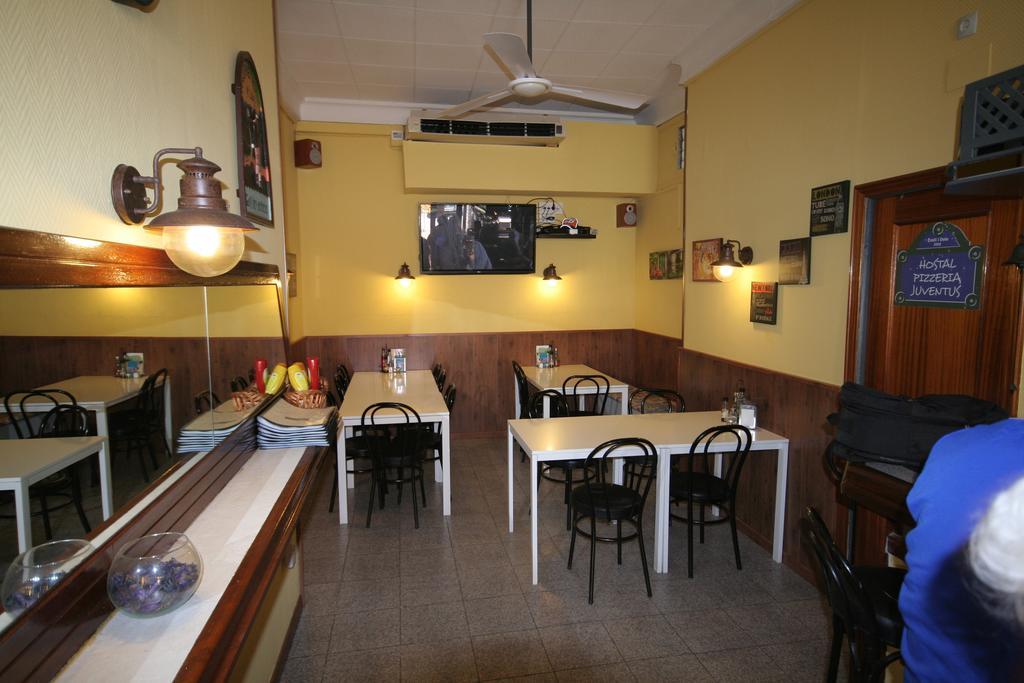 Hostal Juventus Portbou Exterior foto